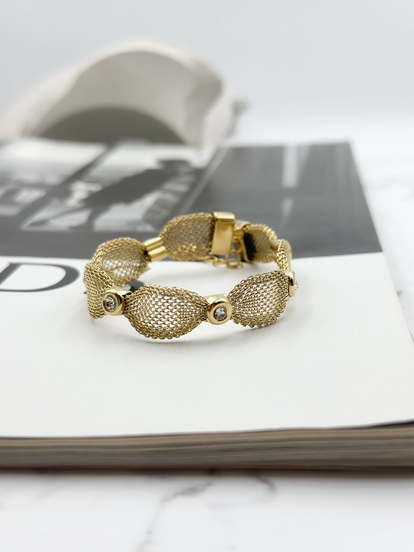 “Mesh Elegance” bracelet