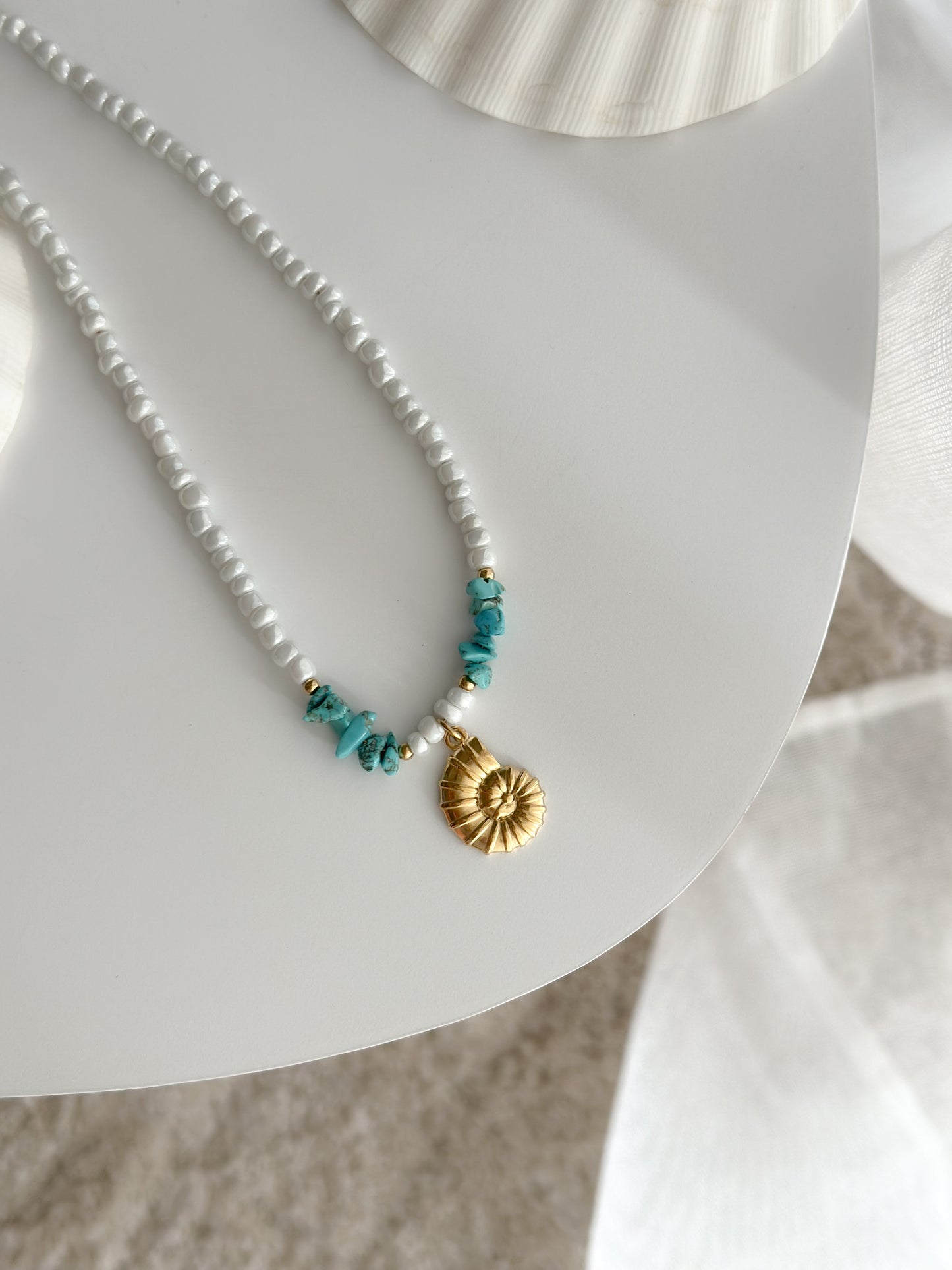 Eleutheria necklace
