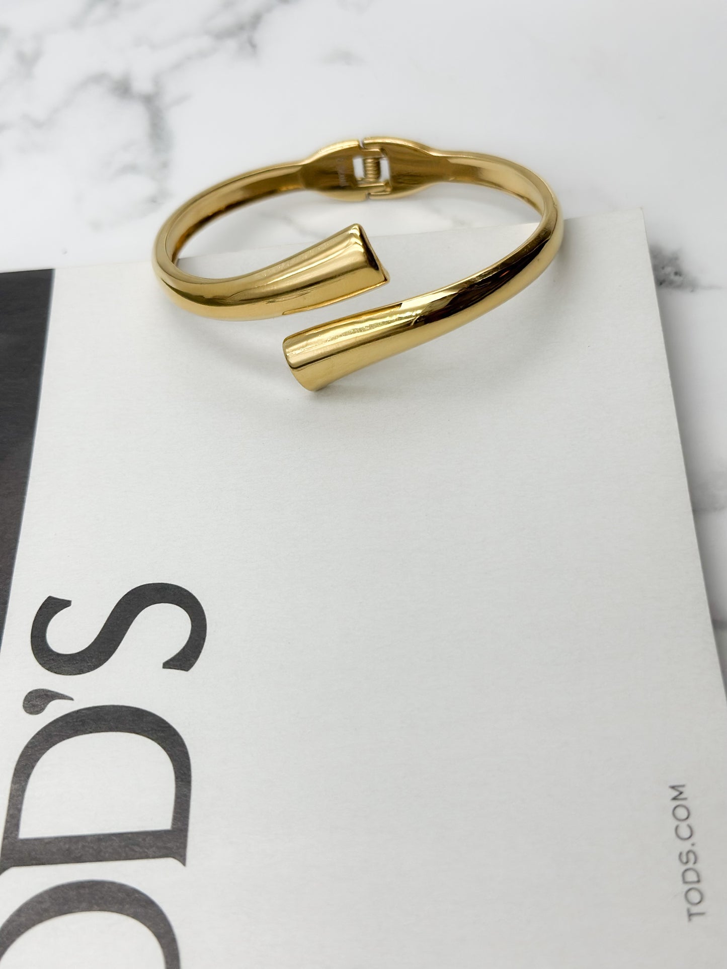 “Minimal Flow” bracelet