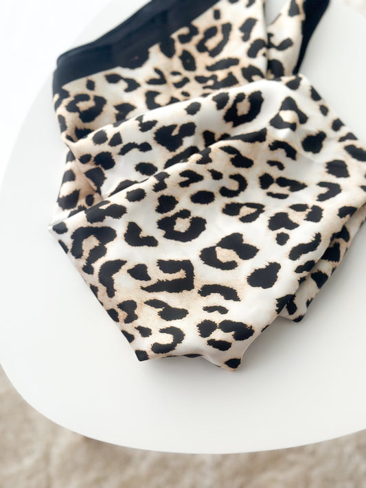 Leopard scarf