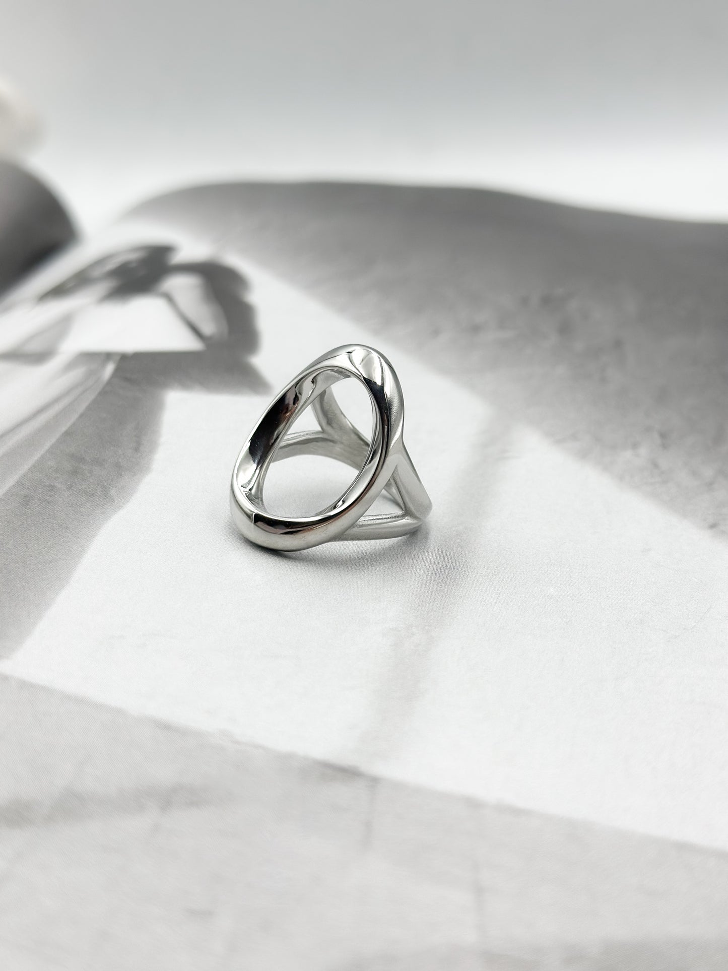 Circle ring