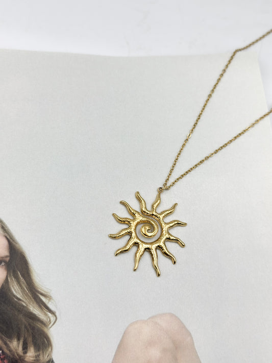 Solaris necklace