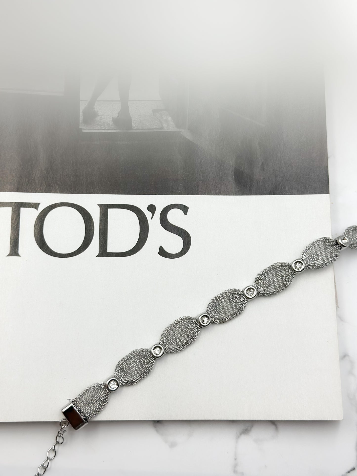 “Mesh Elegance” bracelet