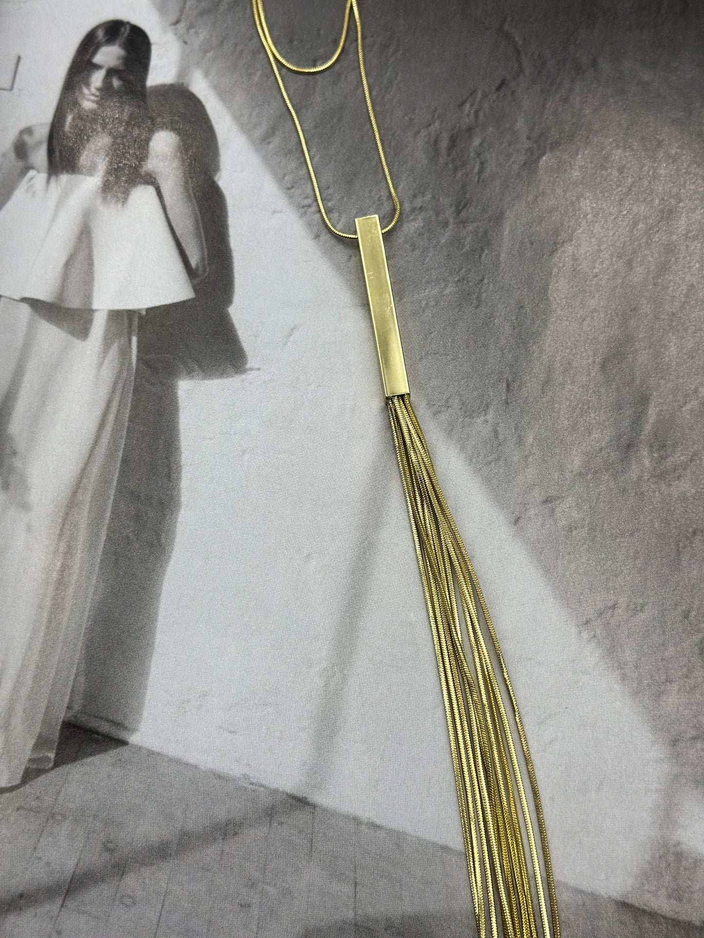 “Linéa Flow” necklace