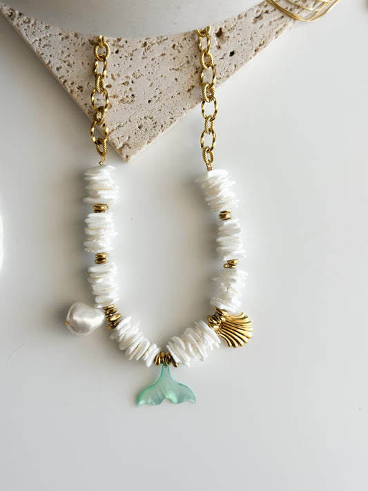 “Aphrodite’s Whisper” necklace