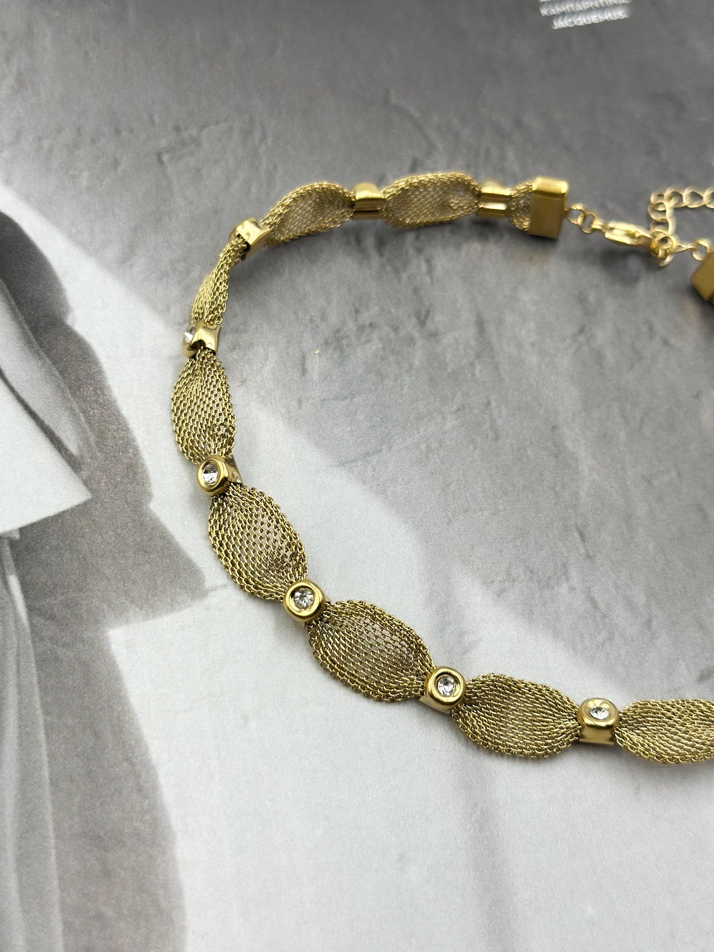 “Mesh Elegance” Necklace