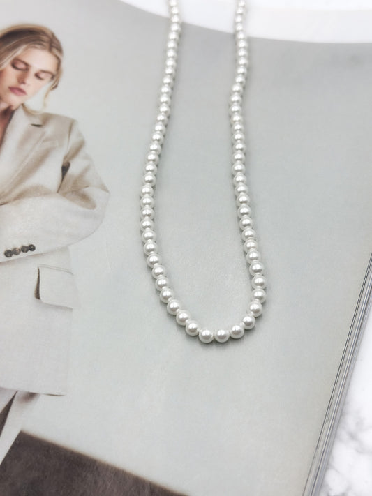 Pearl necklace