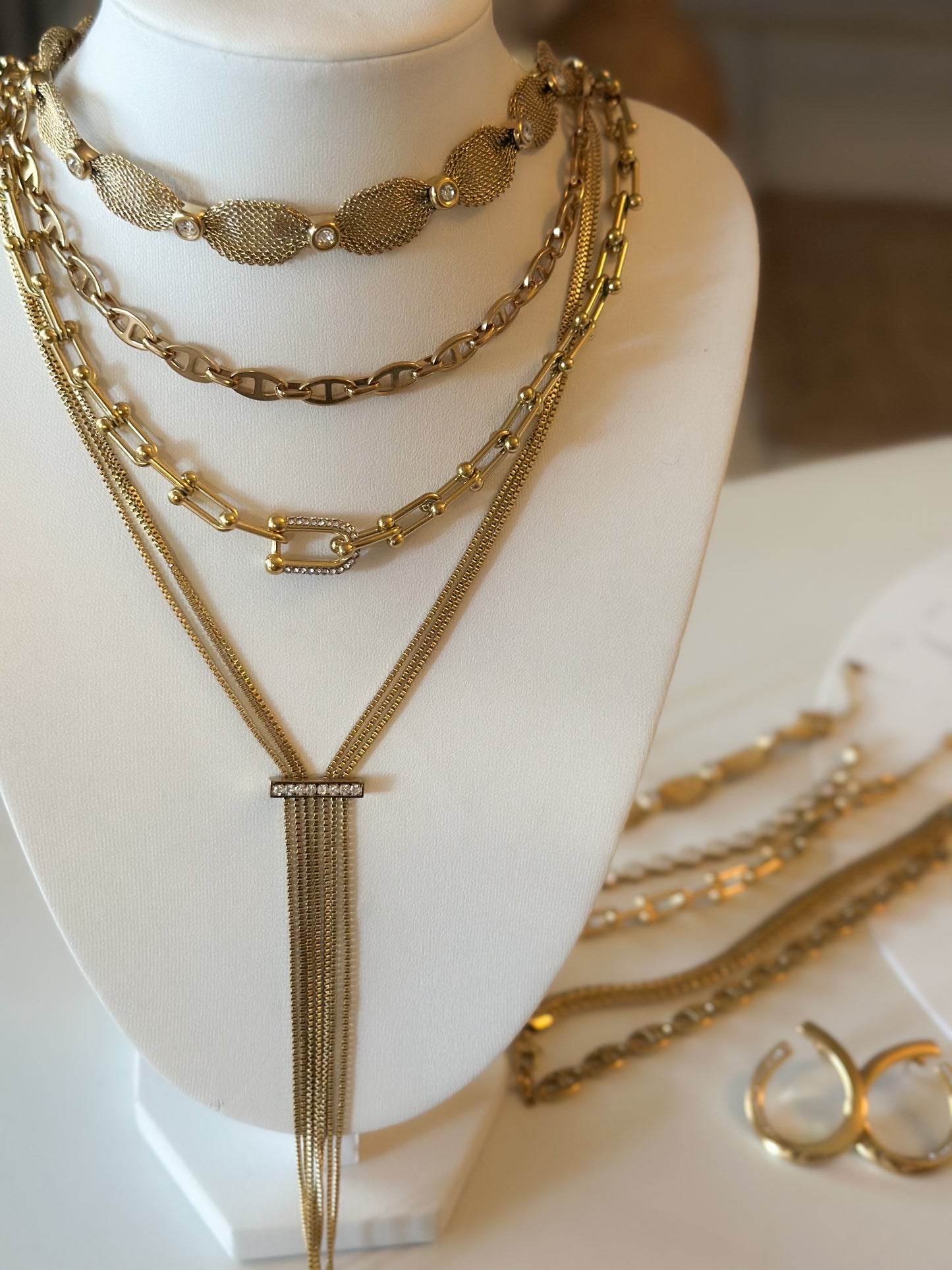 “Mesh Elegance” Necklace