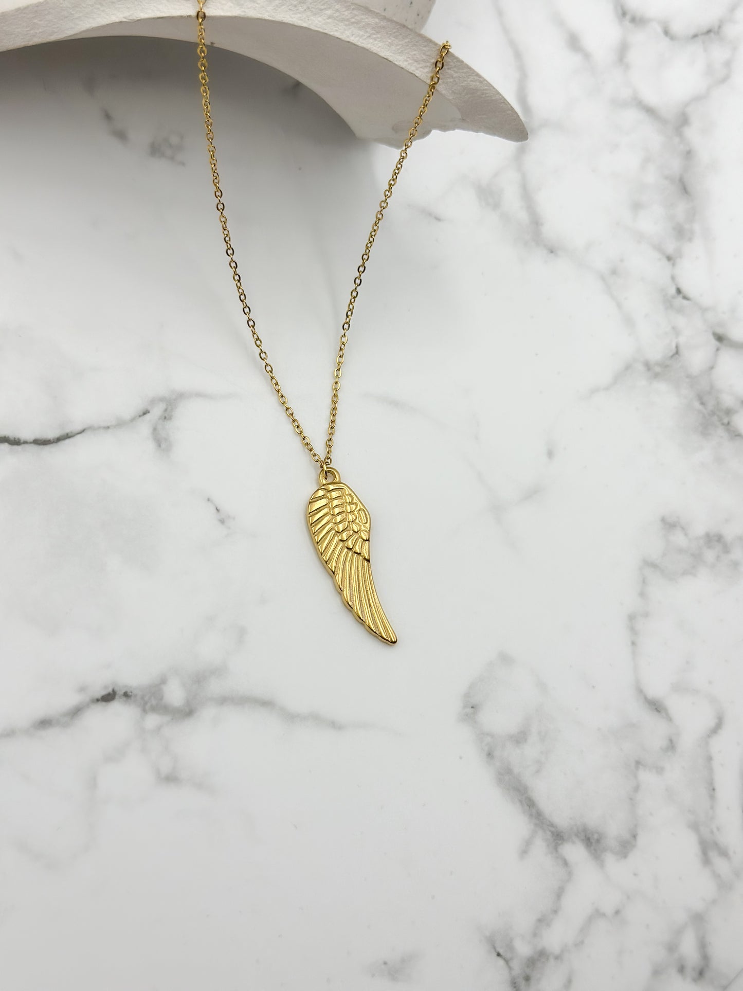 Wing necklace