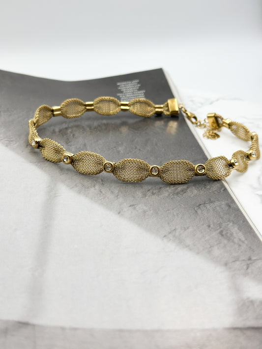 “Mesh Elegance” Necklace