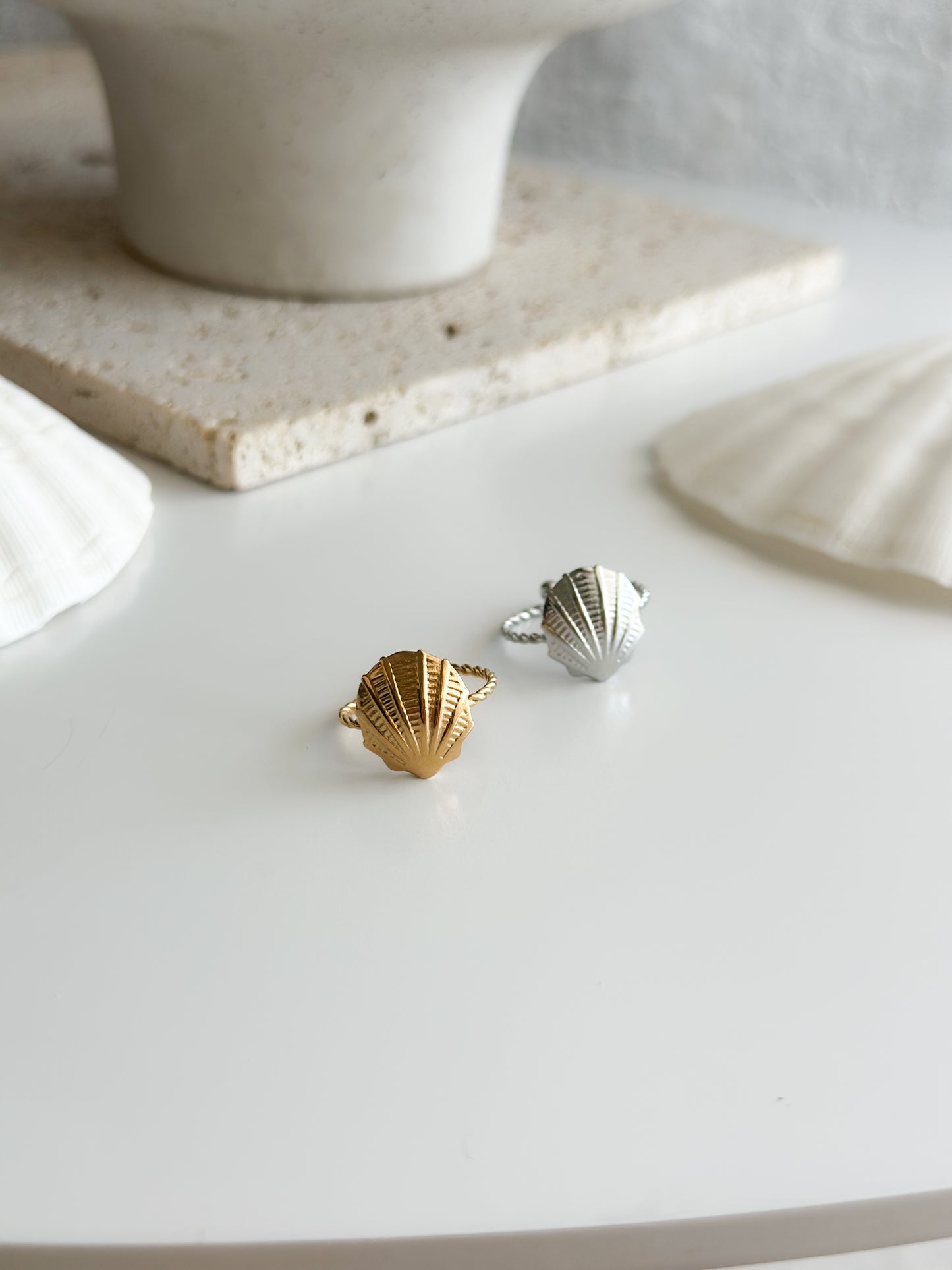 Shell handra rings