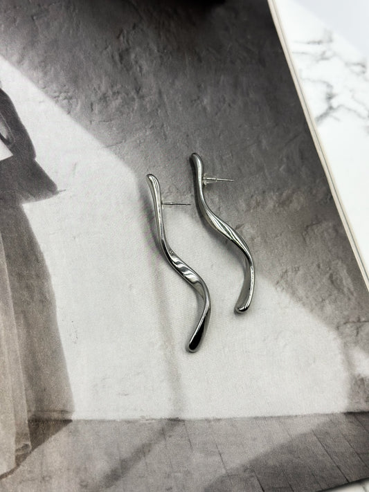 “Serena” earrings