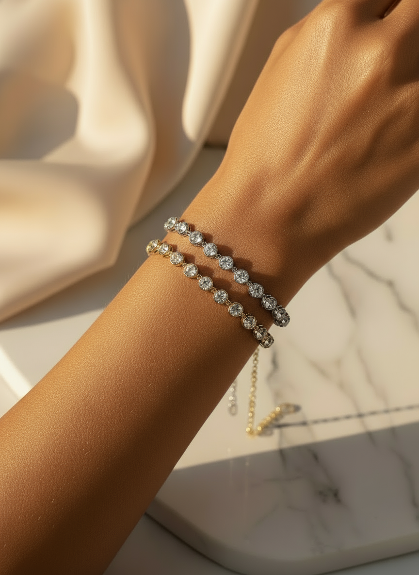 “Glow Line” bracelet